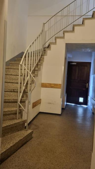 Apartment Mit 2 Betten Inklusive Gratis Parkplatz Graz Zewnętrze zdjęcie