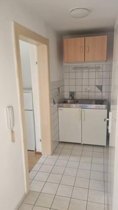 Apartment Mit 2 Betten Inklusive Gratis Parkplatz Graz Zewnętrze zdjęcie